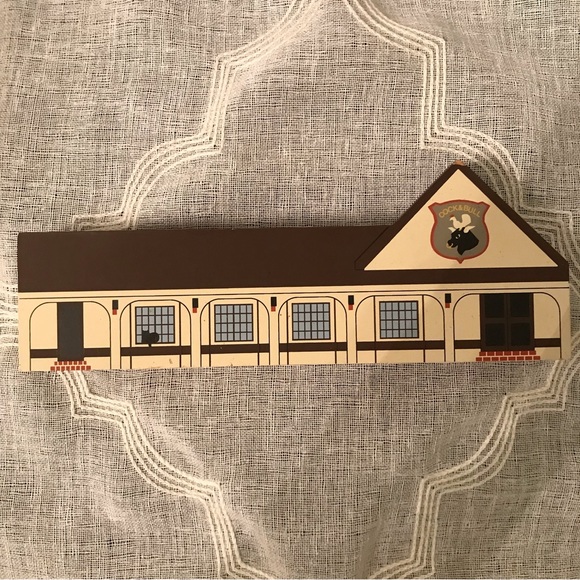 THE CAT’S MEOW & CHRISTMAS TREE HILL Shelf Sitters. Set of 5 Buildings. GUC. - Picture 8 of 12